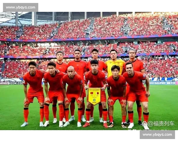 国足东亚杯名单公布：王钰栋领衔新星阵容，塞鸟压阵剑指新突破